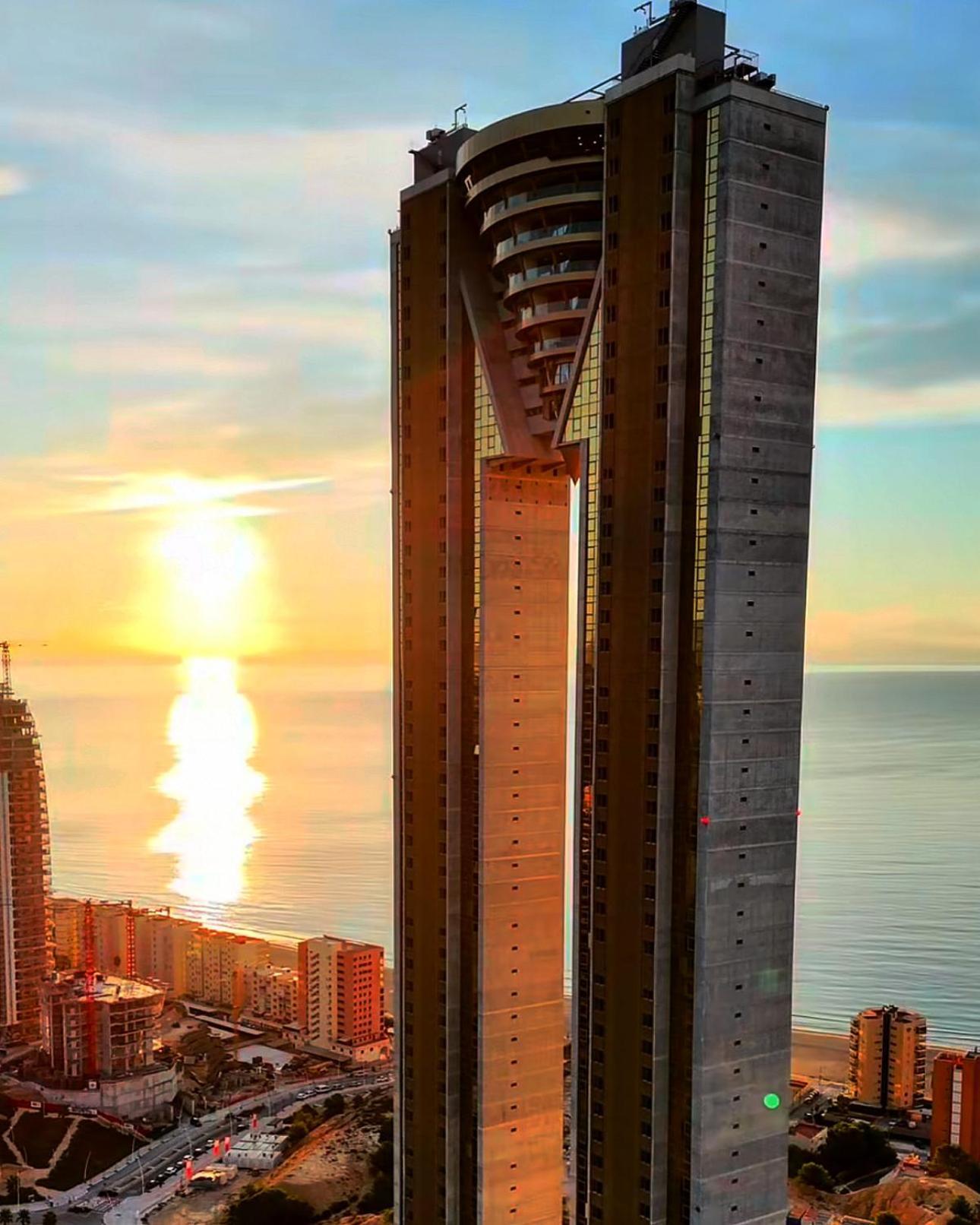 Skypartment Intempo Benidorm Apartment Екстериор снимка