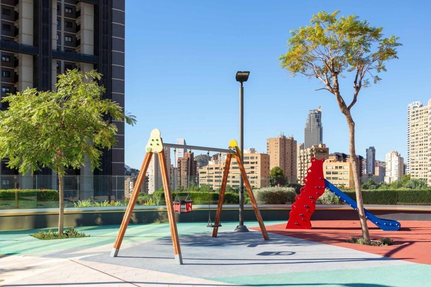 Skypartment Intempo Benidorm Apartment Екстериор снимка